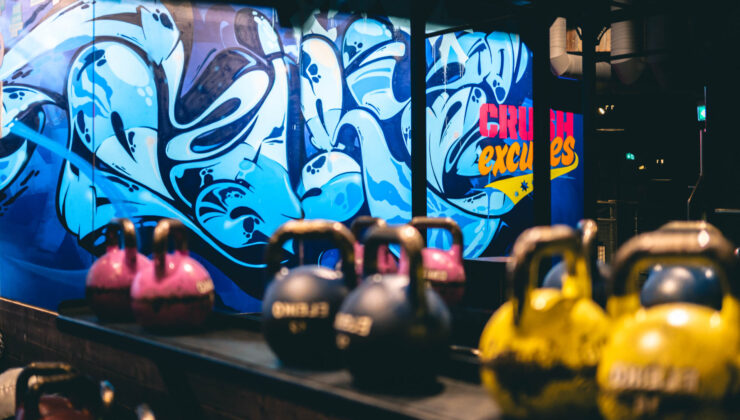 graffiti ja kahvakuulia kuntosalilla